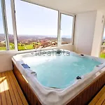 Casa Cielo: Stylish 1b Flat With Stunning Views *