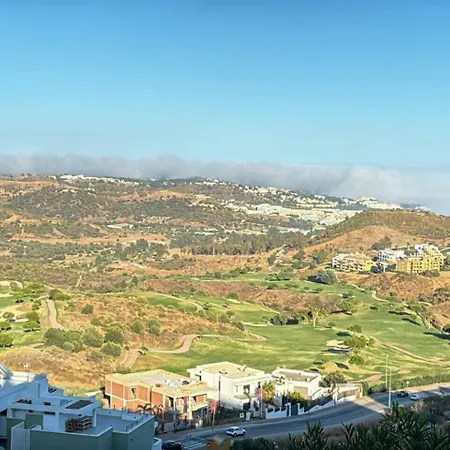 Casa Cielo: Stylish 1b Flat With Stunning Views * La Cala De Mijas